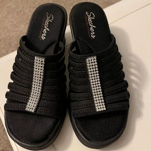 Women’s Sketchers Sandals